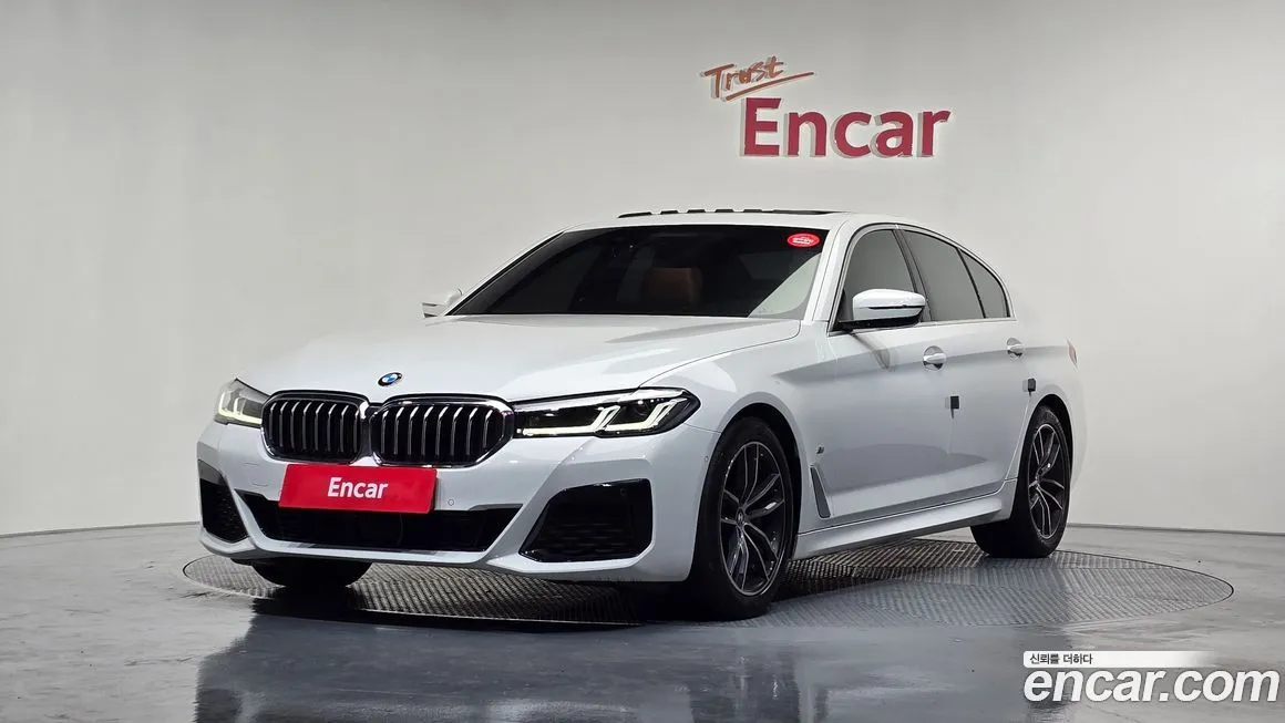 BMW 5-Series 2022 из KR, фото 1