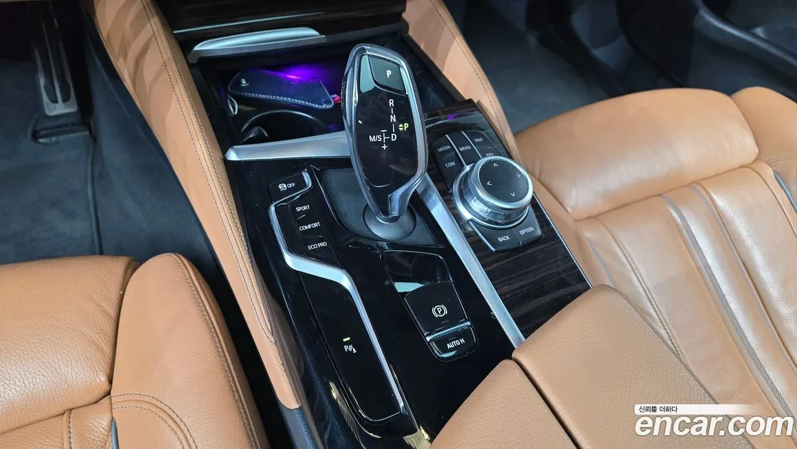 BMW 5-Series 2022 из KR, фото 10