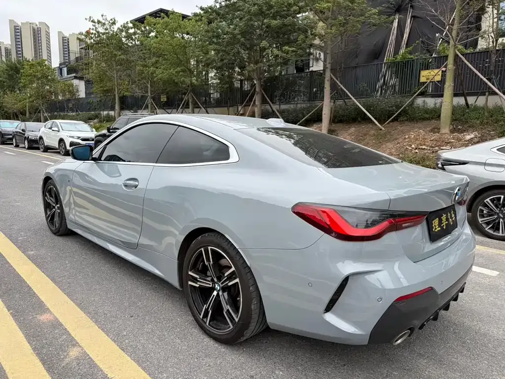 BMW 4 Series 2023 из CN, фото 7