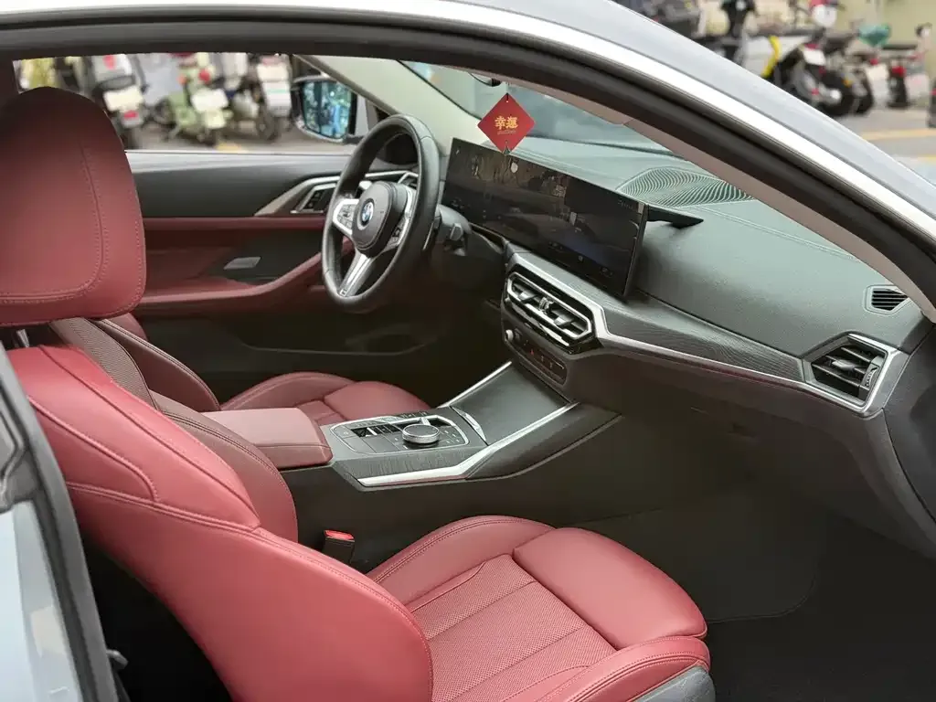 BMW 4 Series 2023 из CN, фото 2