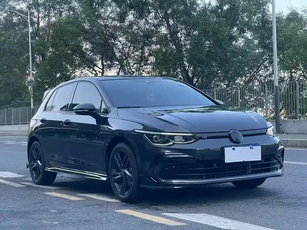 Volkswagen Golf 2021 из CN, фото 3
