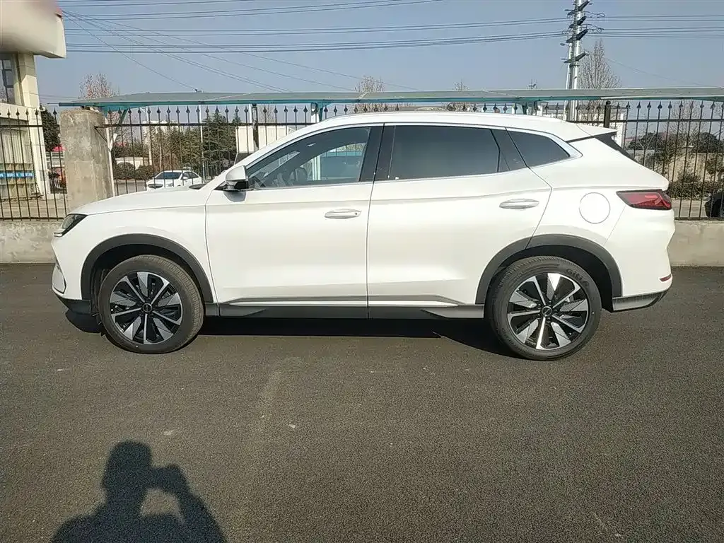 BYD PLUS New Energy 2025 из CN, фото 7