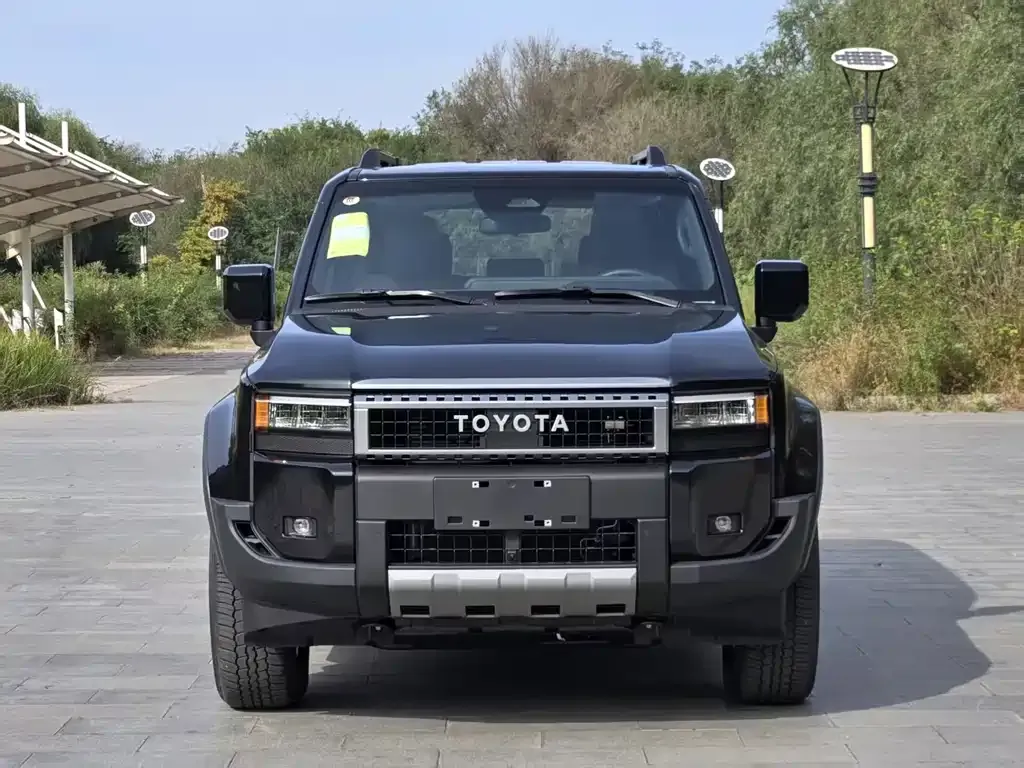 Toyota Prado 2025 из CN, фото 2