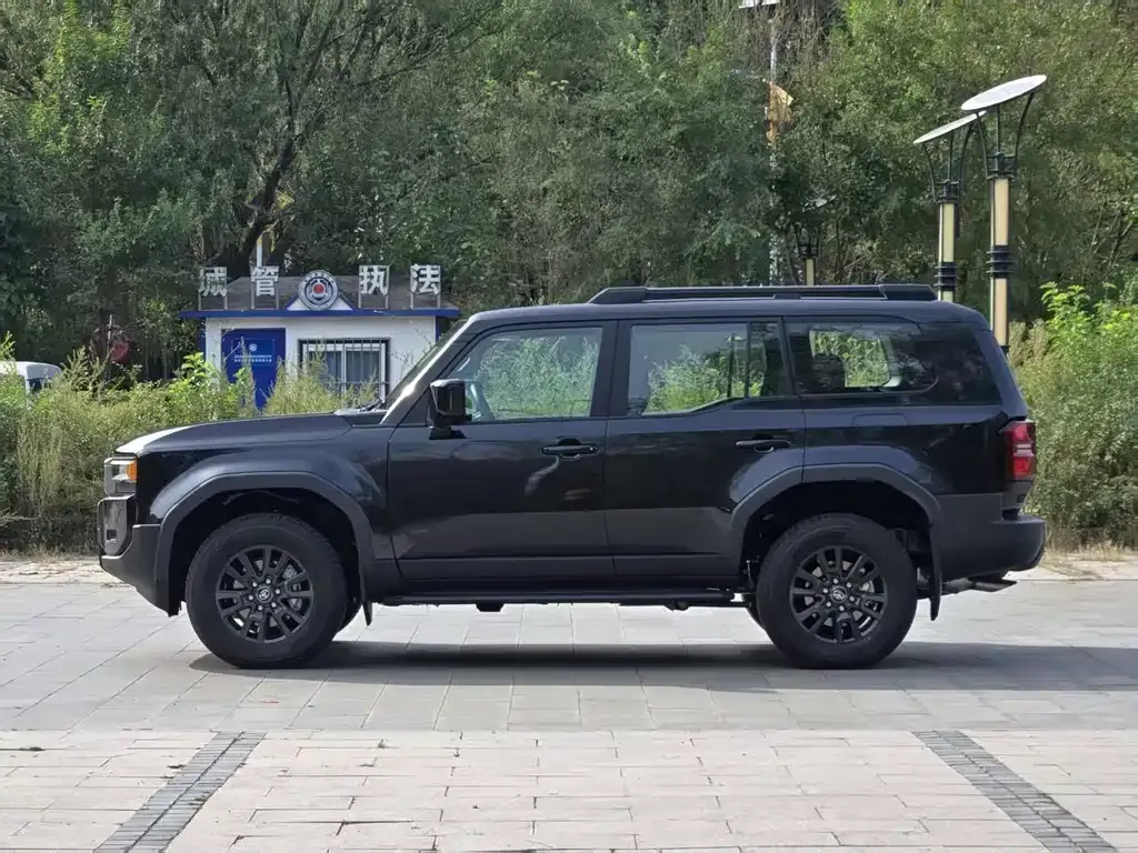 Toyota Prado 2025 из CN, фото 5
