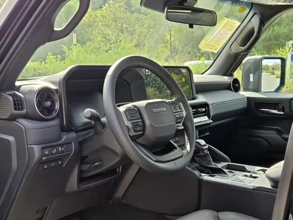 Toyota Prado 2025 из CN, фото 7
