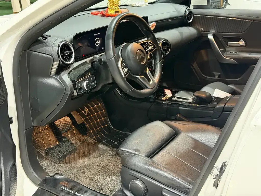 Mercedes-Benz A-Class 2021 из CN, фото 8