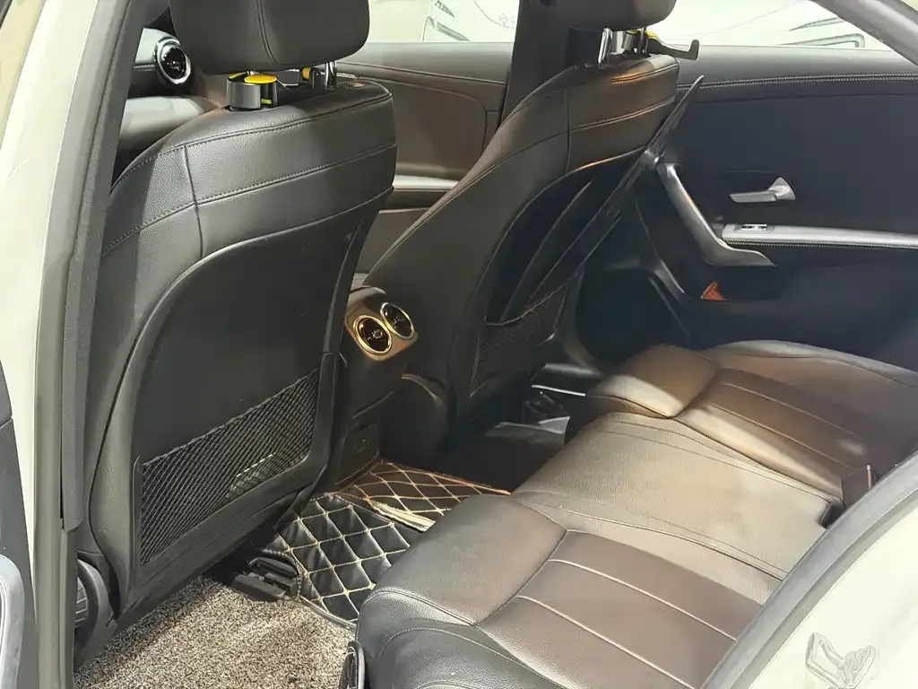 Mercedes-Benz A-Class 2021 из CN, фото 4