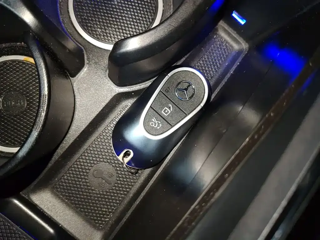 Mercedes-Benz GLC 2024 из CN, фото 9