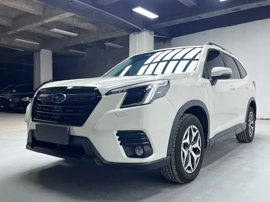 Subaru Forester — фото 6