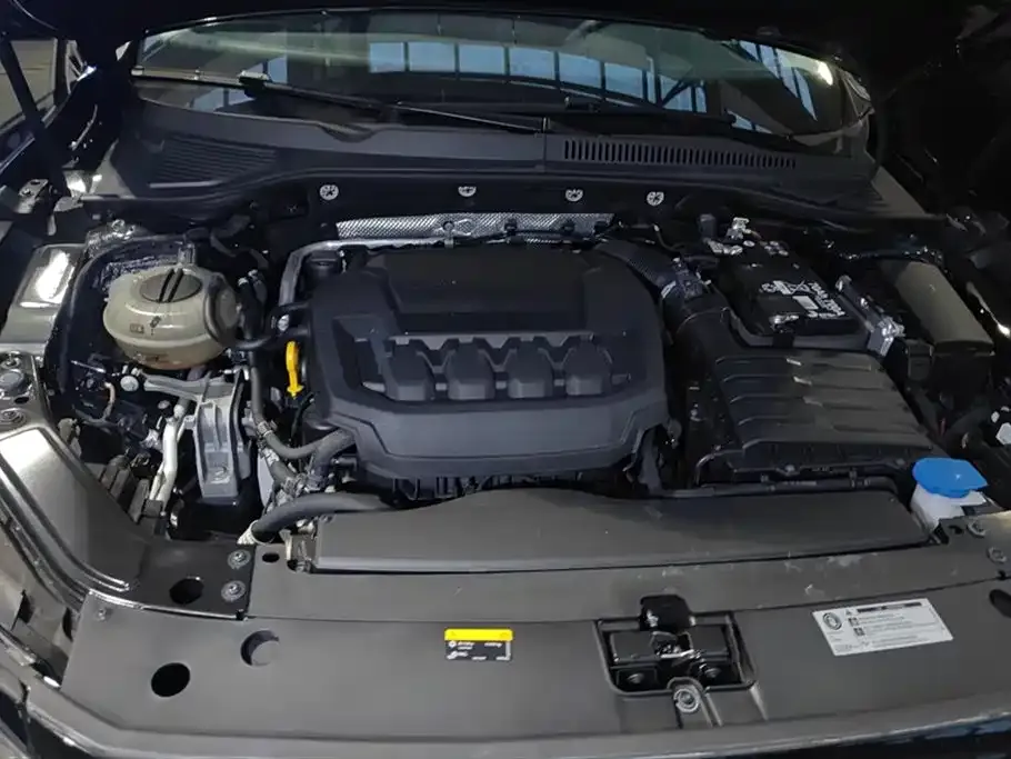Volkswagen Passat — фото 4