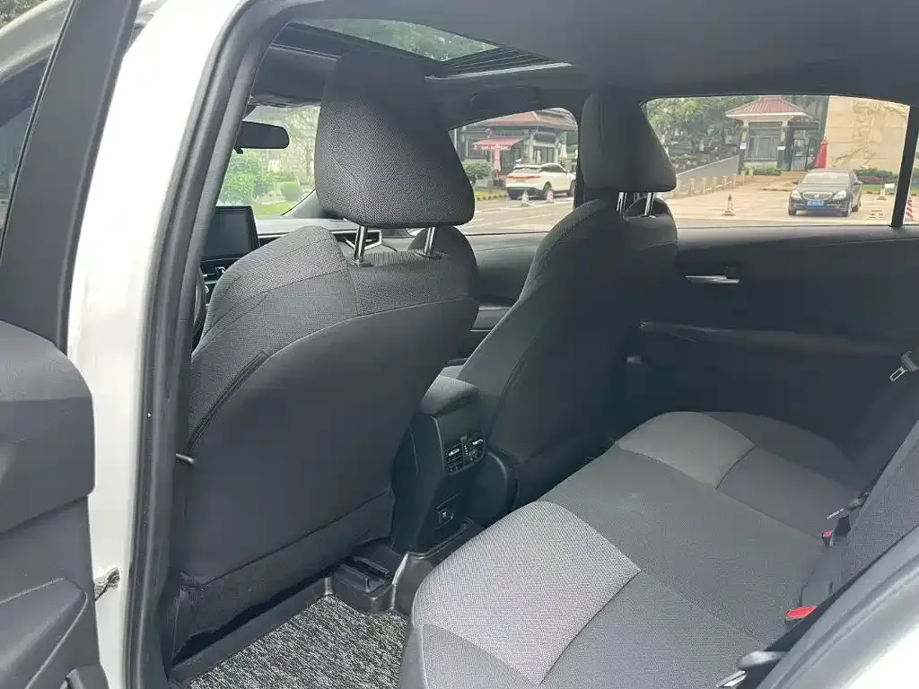 Toyota Levin 2023 из CN, фото 3