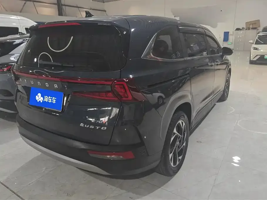 Hyundai Custo — фото 9