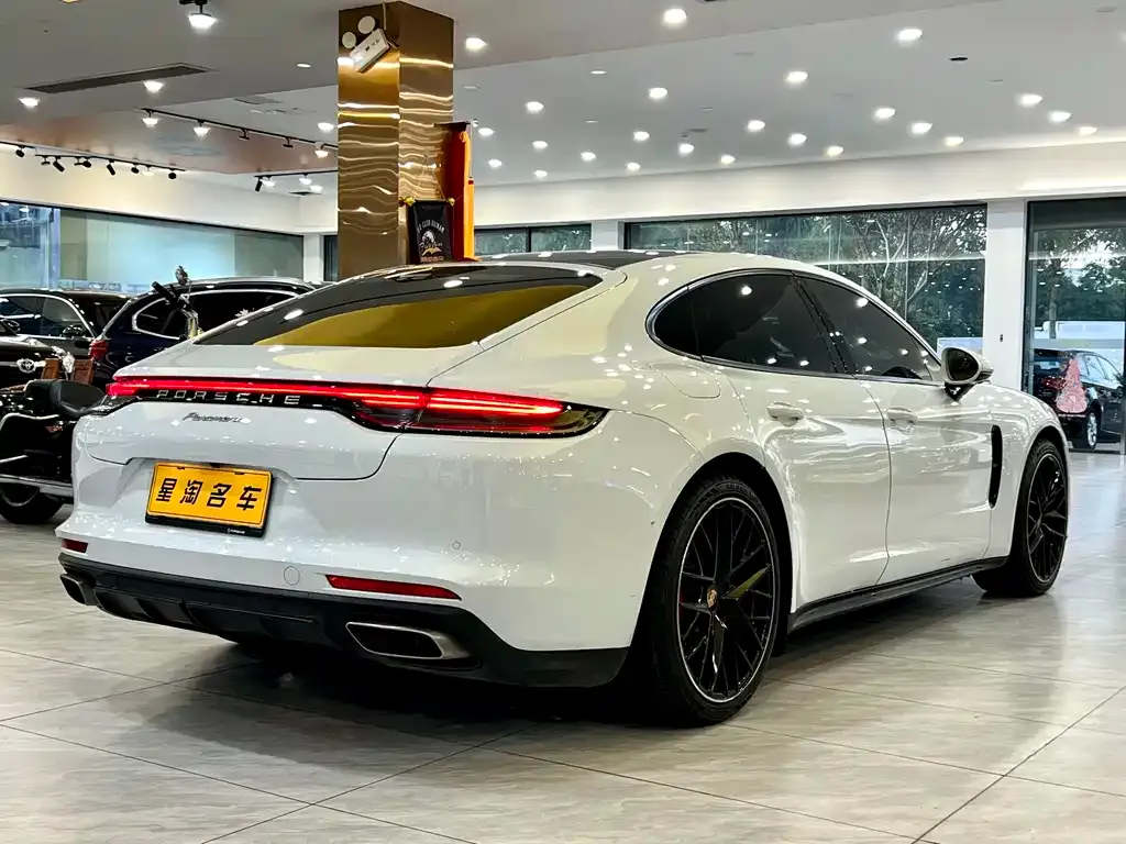 Porsche Panamera 2021 из CN, фото 6