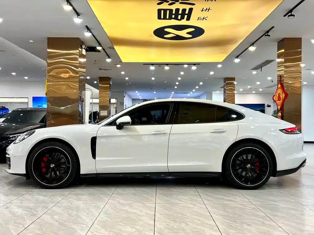 Porsche Panamera 2021 из CN, фото 2