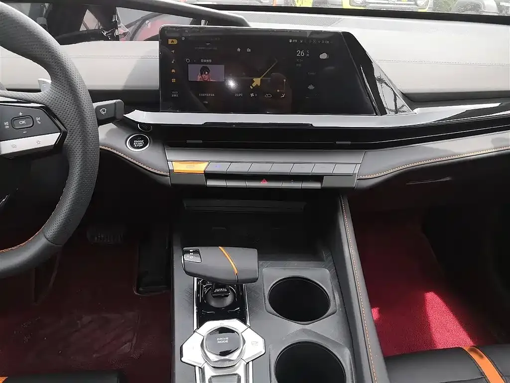 Changan UNI-V 2025 из CN, фото 6