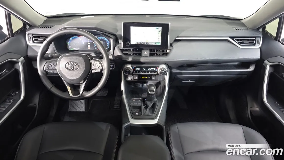 Toyota RAV4 2024 из KR, фото 10