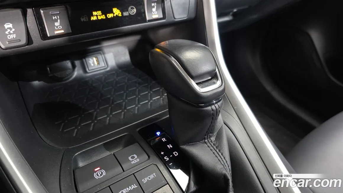 Toyota RAV4 2024 из KR, фото 7