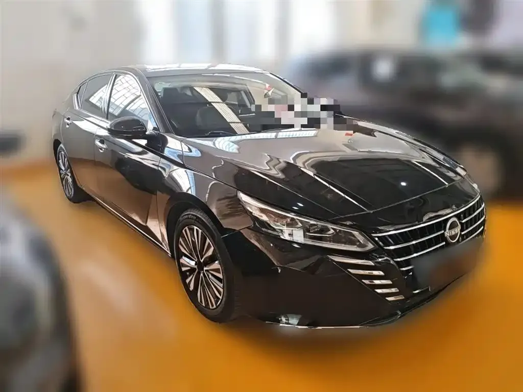 Nissan Teana — фото 2