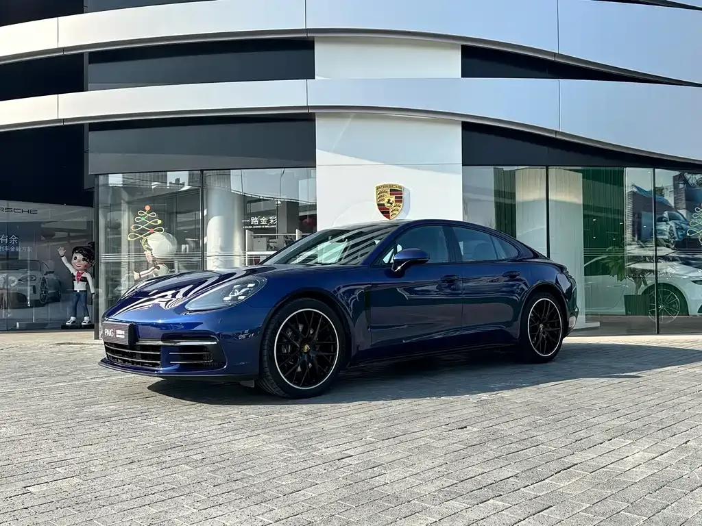 Porsche Panamera — фото 4