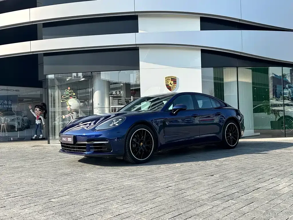 Porsche Panamera — фото 8