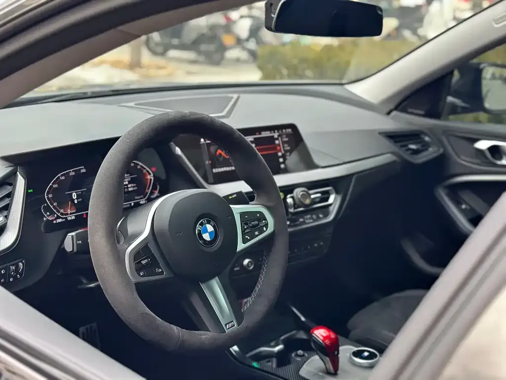 BMW 2 Series (Import) 2025 из CN, фото 3
