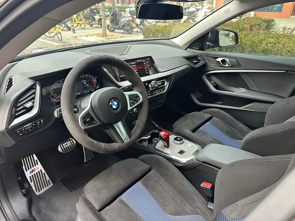 BMW 2 Series (Import) 2025 из CN, фото 7