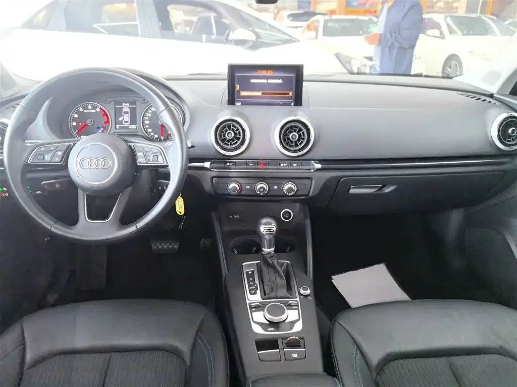 Audi A3 — фото 3