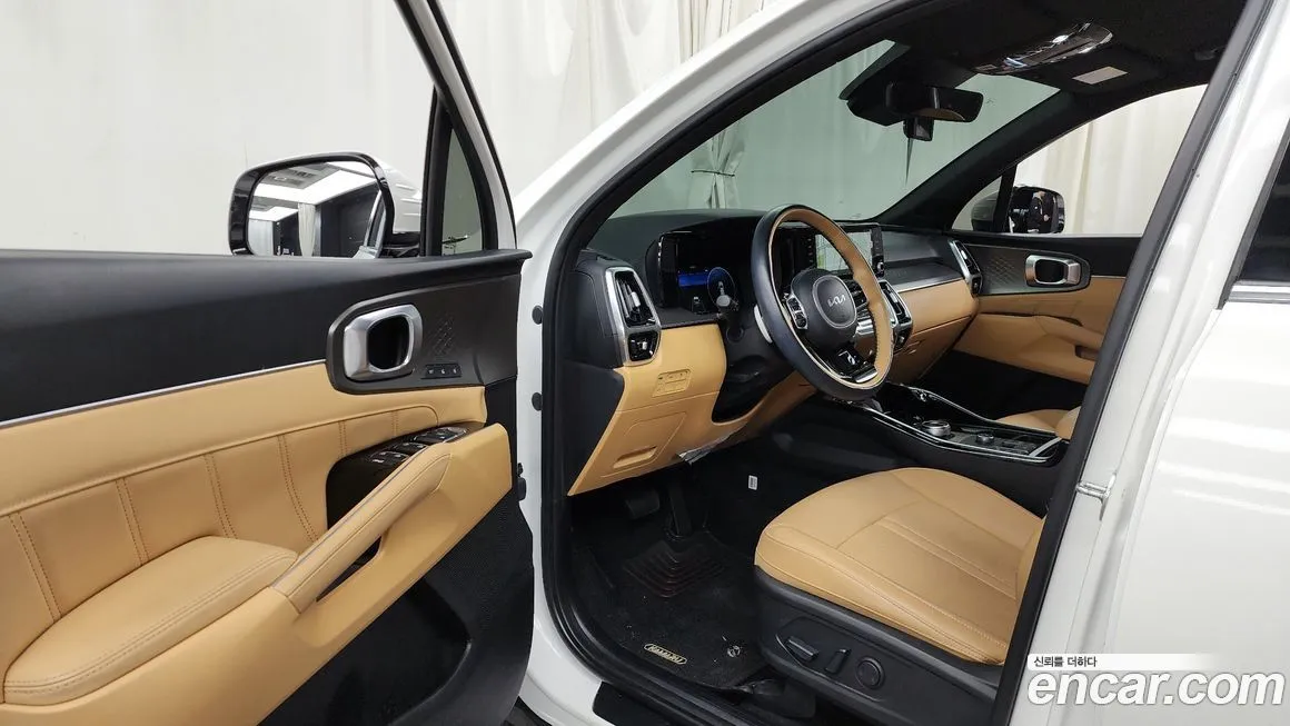 Kia Sorento — фото 5