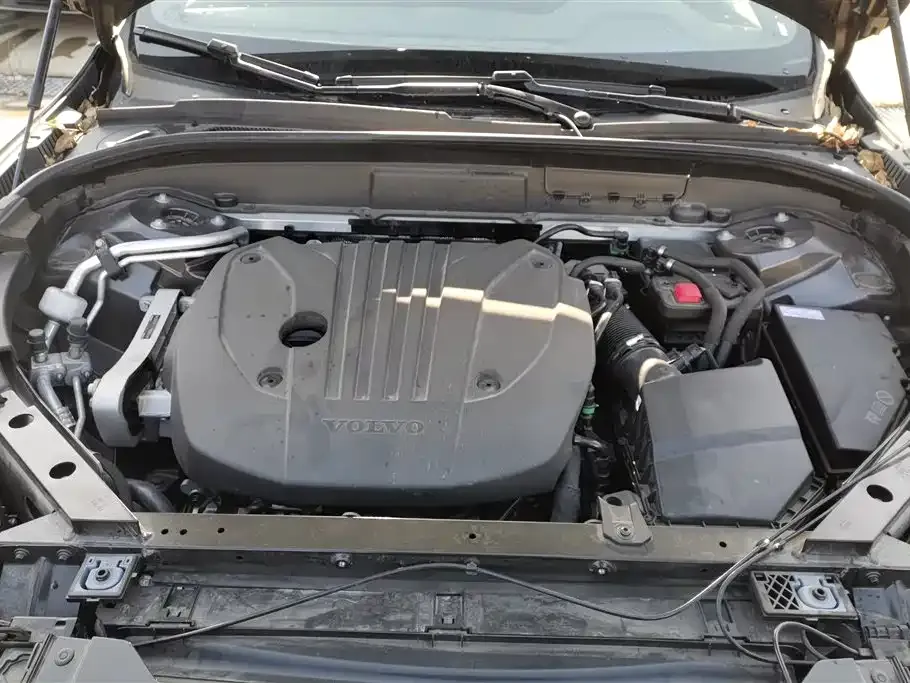 Volvo XC60 2025 из CN, фото 9