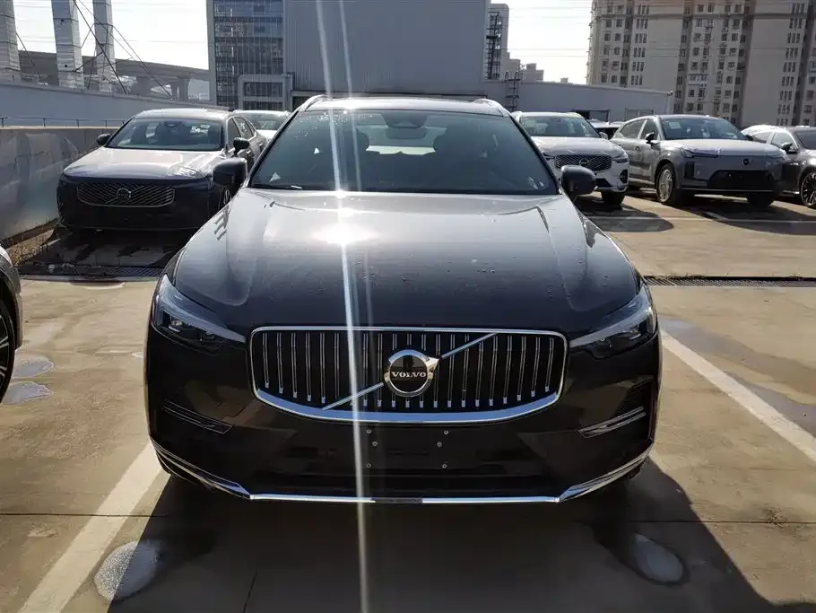 Volvo XC60 2025 из CN, фото 6