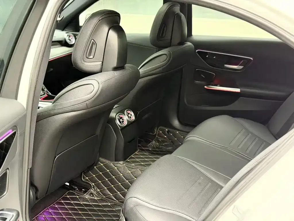 Mercedes-Benz C-Class 2023 из CN, фото 3