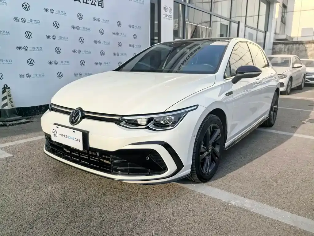 Volkswagen Golf 2021 из CN, фото 1