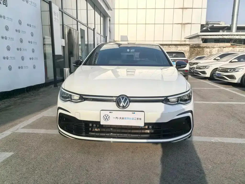 Volkswagen Golf 2021 из CN, фото 10