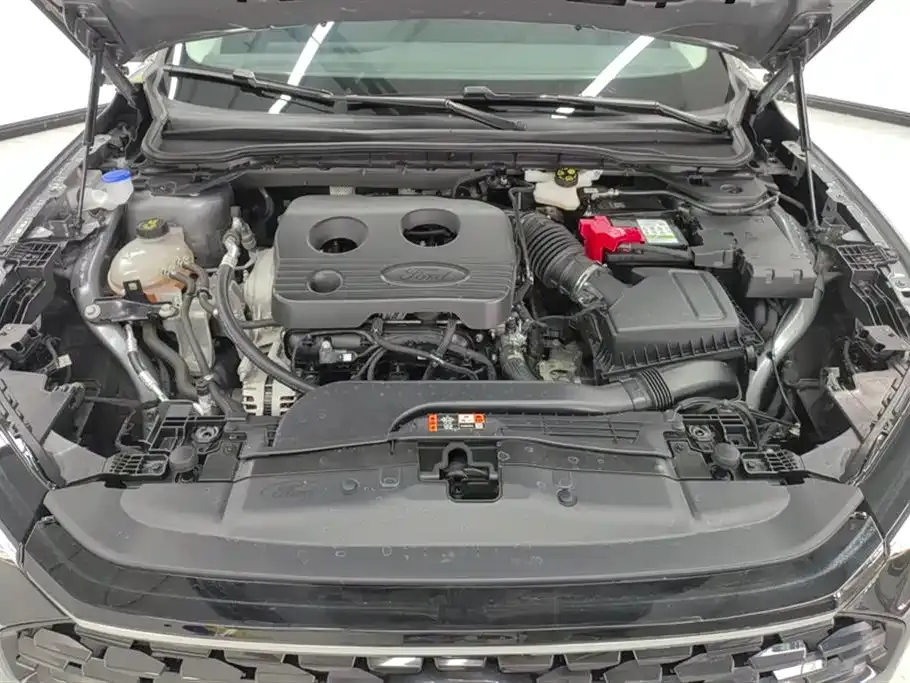 Ford Mondeo 2023 из CN, фото 10