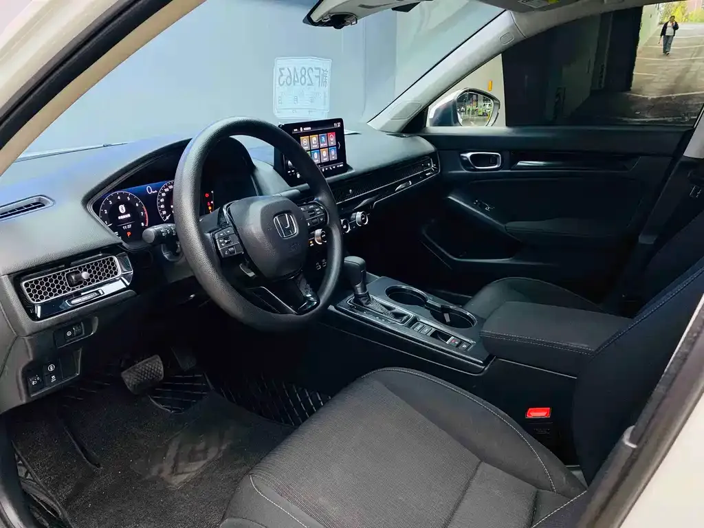Honda Civic 2024 из CN, фото 4