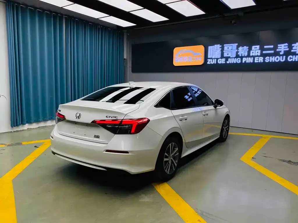 Honda Civic 2024 из CN, фото 7