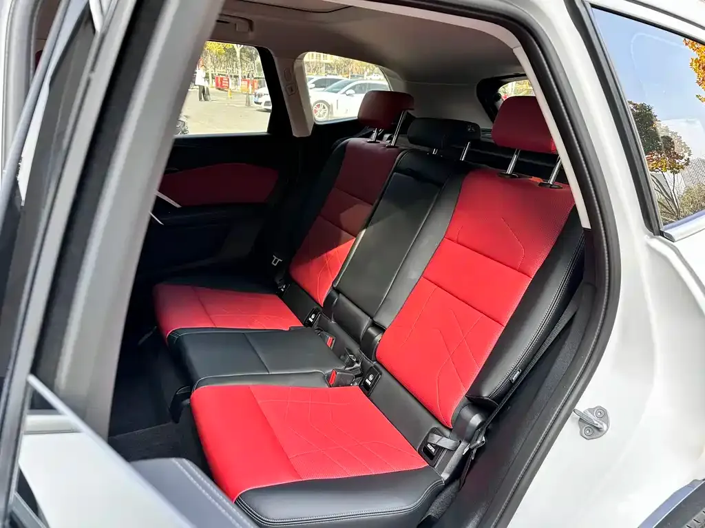 BMW X1 2025 из CN, фото 10