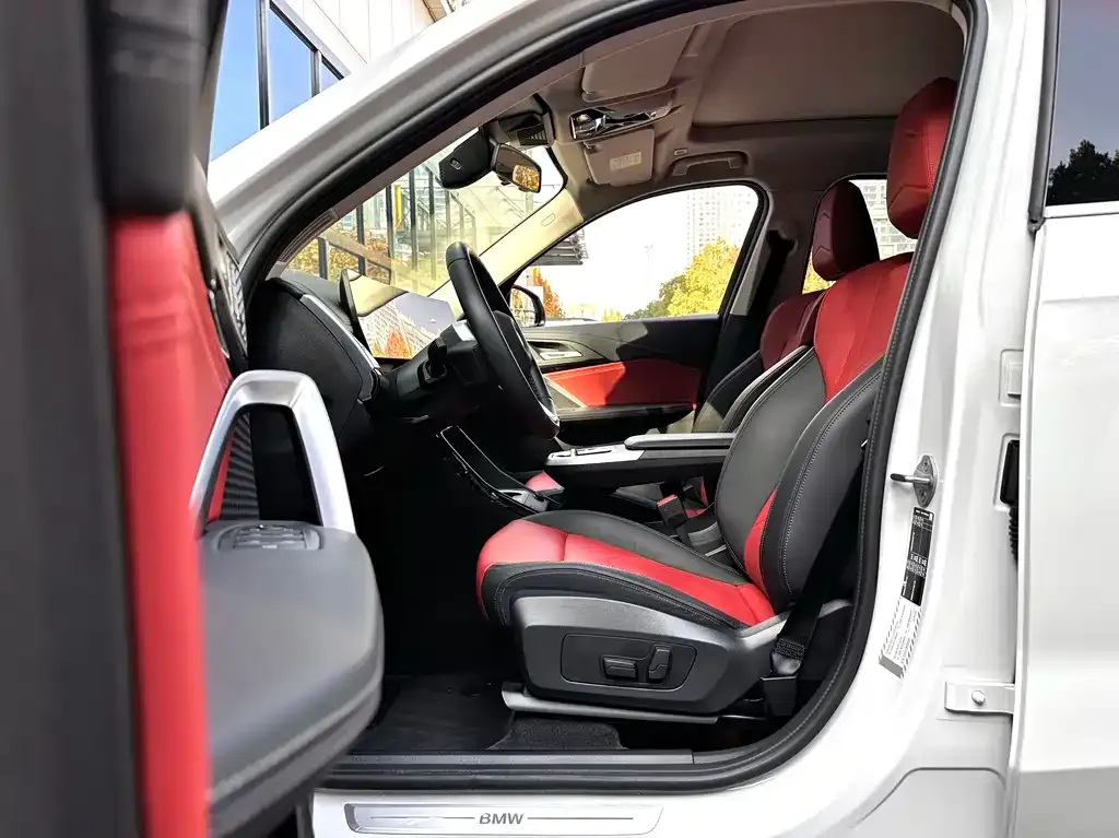 BMW X1 2025 из CN, фото 9
