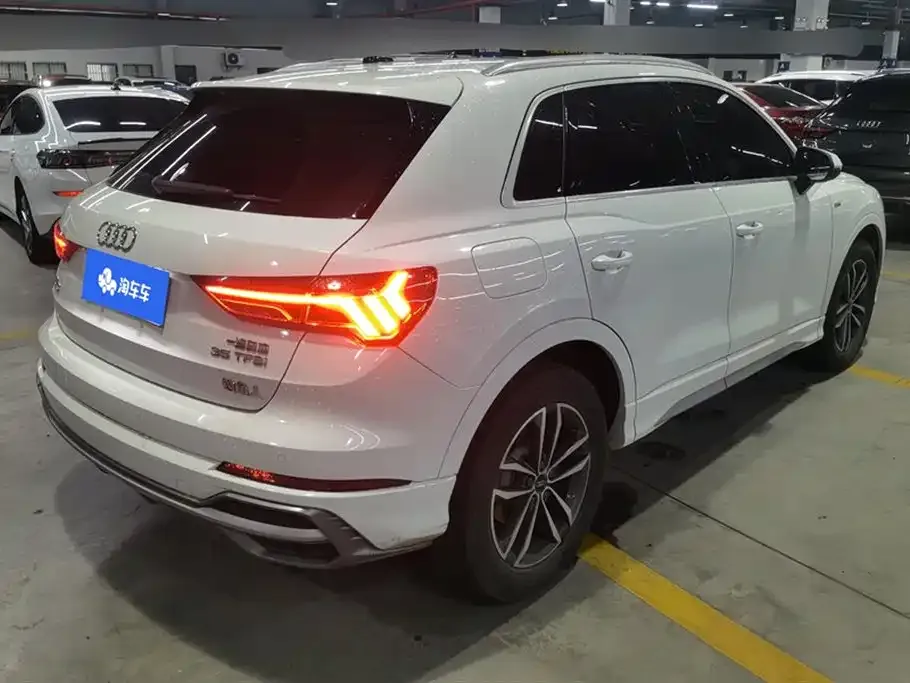Audi Q3 2021 из CN, фото 6