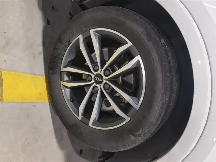 Audi Q3 2021 из CN, фото 3