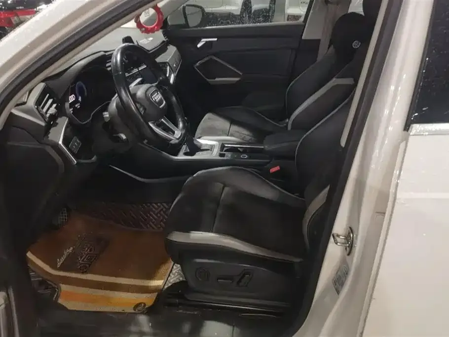 Audi Q3 2021 из CN, фото 10