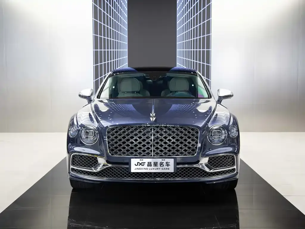 Bentley Flying Spur PHEV 2022 из CN, фото 10
