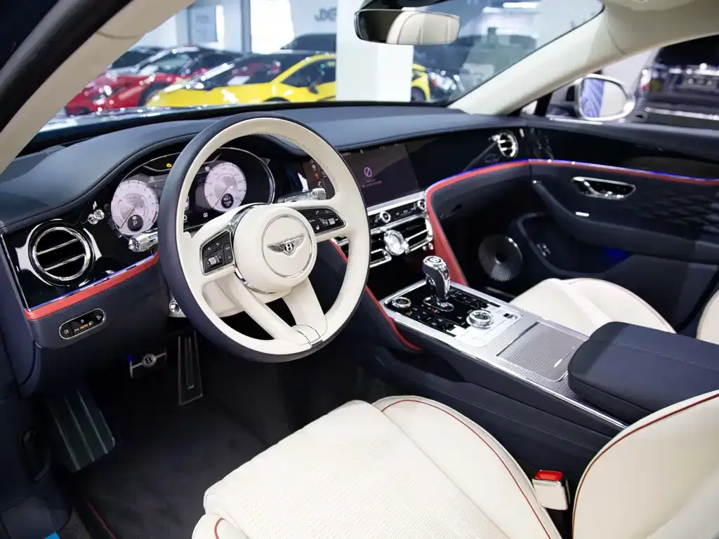Bentley Flying Spur PHEV 2022 из CN, фото 9