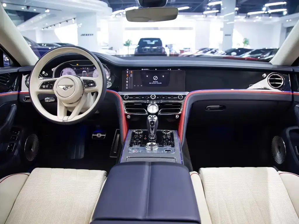 Bentley Flying Spur PHEV 2022 из CN, фото 5