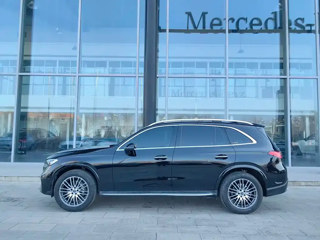 Mercedes-Benz GLC 2024 из CN, фото 7