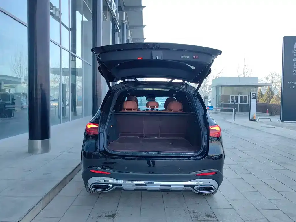 Mercedes-Benz GLC 2024 из CN, фото 3