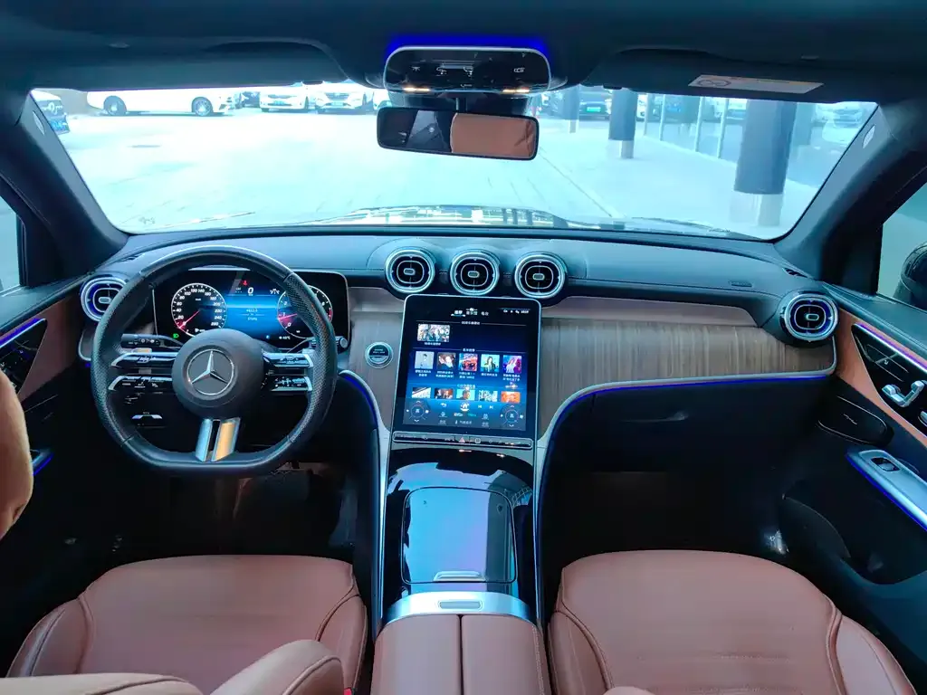 Mercedes-Benz GLC 2024 из CN, фото 4