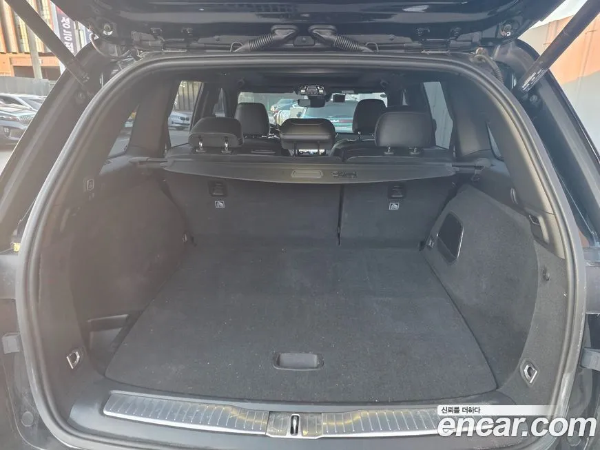 Jeep Cherokee 2023 из KR, фото 9