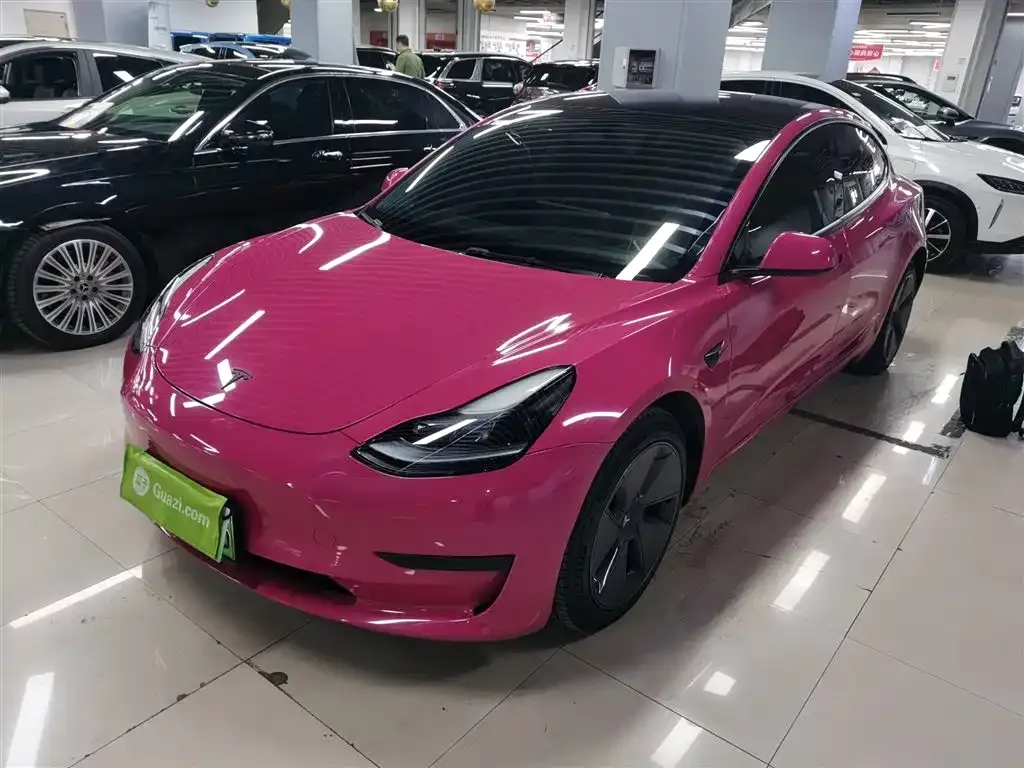 Tesla Model 3 — фото 10