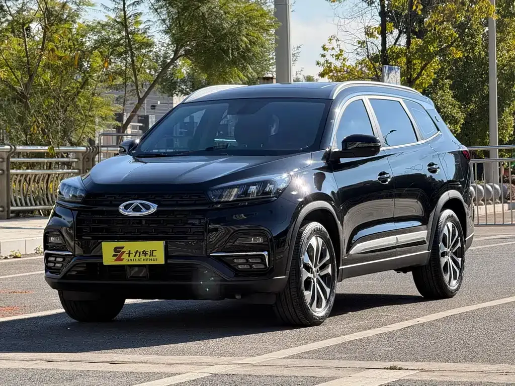 Chery Tiggo 8 — фото 1